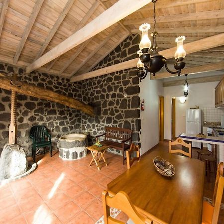 Holiday House, Santa Luzia, Pico, Azores Villa Santa Luzia  Esterno foto