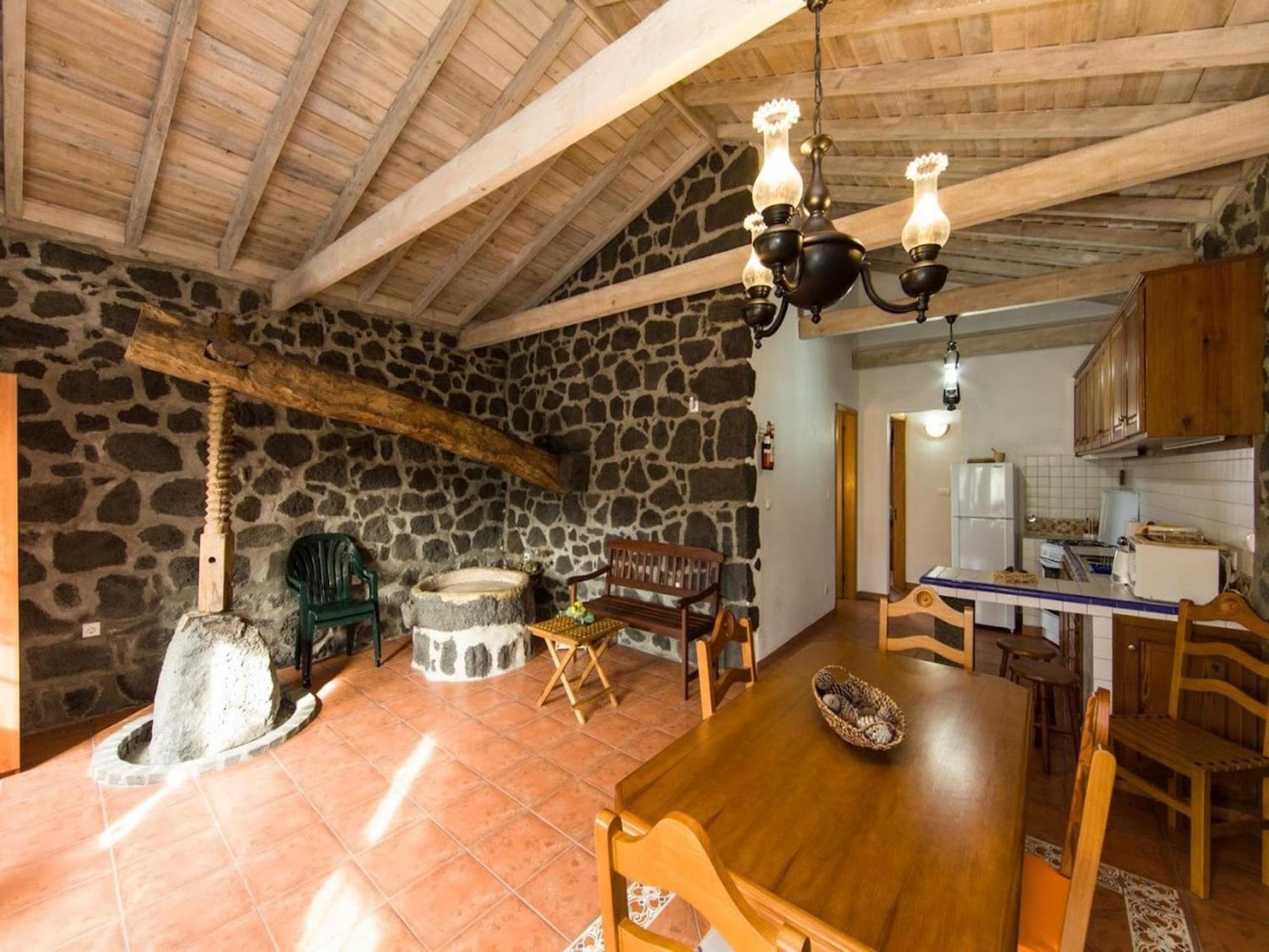 Holiday House, Santa Luzia, Pico, Azores Villa Santa Luzia  Esterno foto